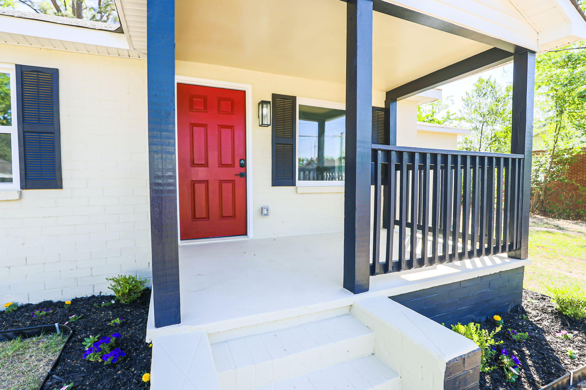 2154 Bayvale Road Augusta, GA 30909 - Photo 2 of 29 3-web-or-mls-26-IMG_7284