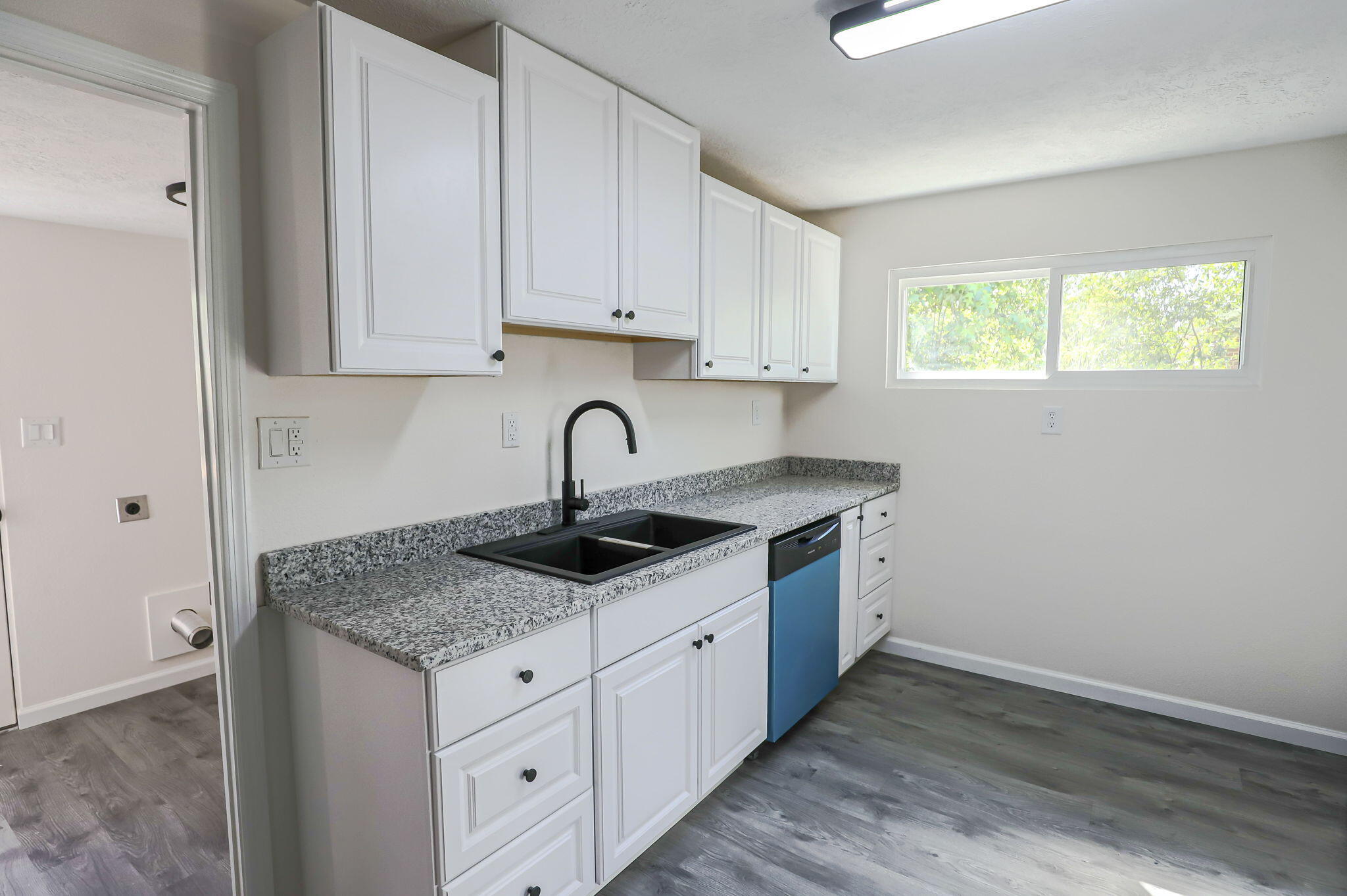 2154 Bayvale Road Augusta, GA 30909 - Photo 8 of 29 kitchen