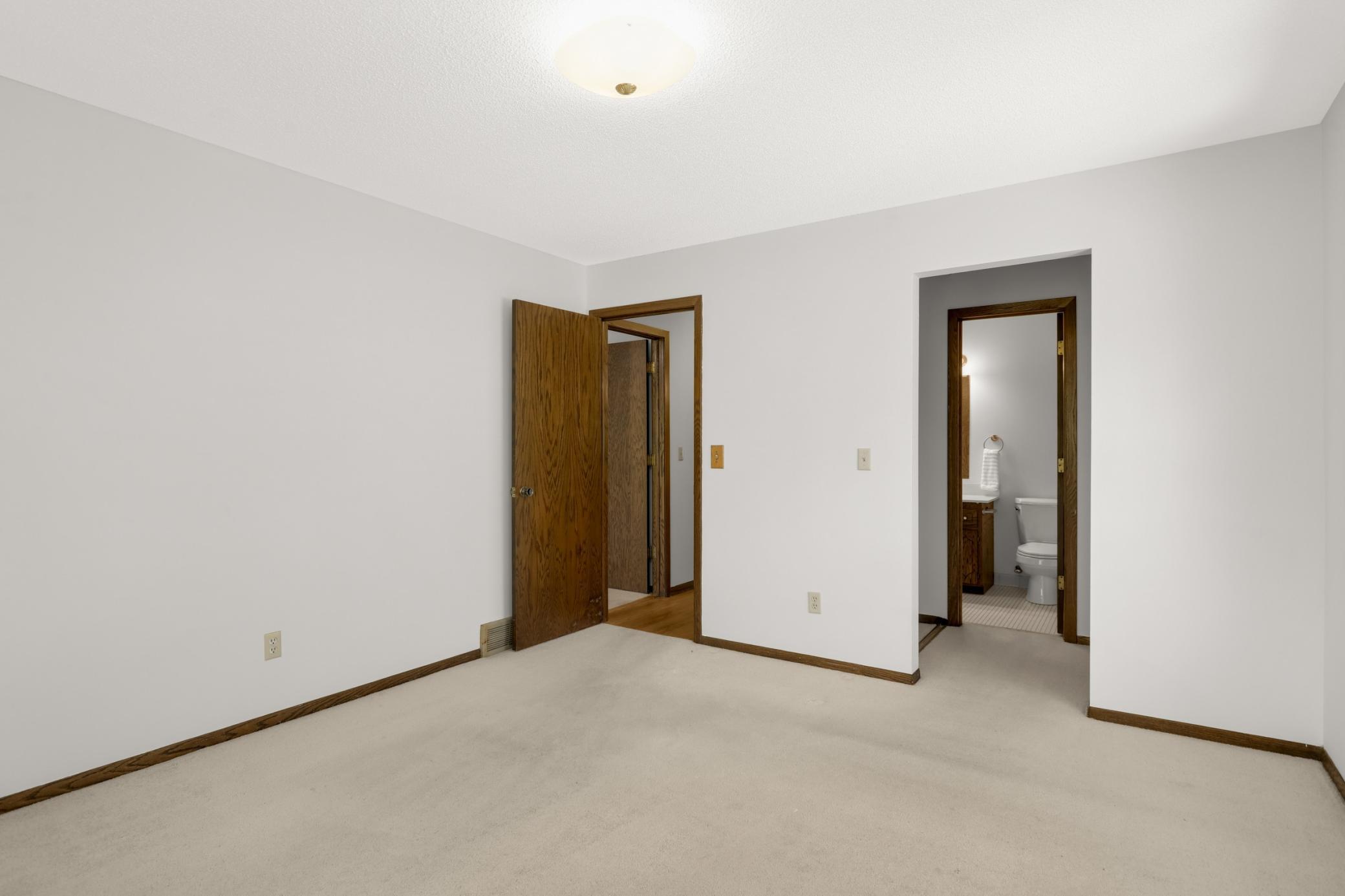 4169 Nancy Place Shoreview, MN 55126 - Photo 20 of 39