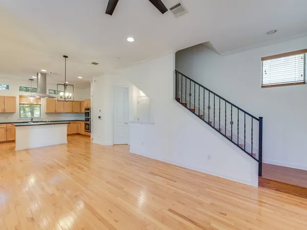$610,000 | 1115 Kinney Avenue, Unit 9, Austin, TX 78704