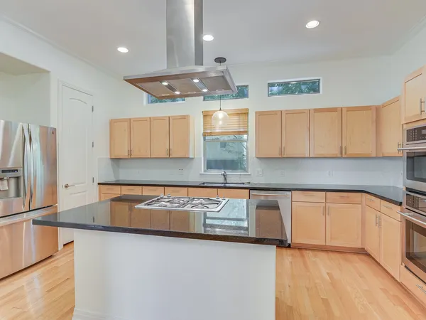 $610,000 | 1115 Kinney Avenue, Unit 9, Austin, TX 78704