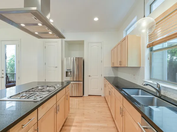 $610,000 | 1115 Kinney Avenue, Unit 9, Austin, TX 78704