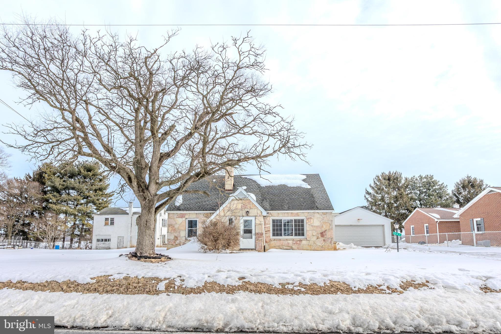 241 Wagner Road Chambersburg, PA 17202 - Photo 2 of 37 front view of a house with a snow
