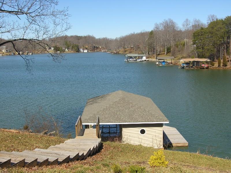 120 Mockingbird Hill Road Moneta, VA 24121 - Photo 6 of 7 Dock/lake view