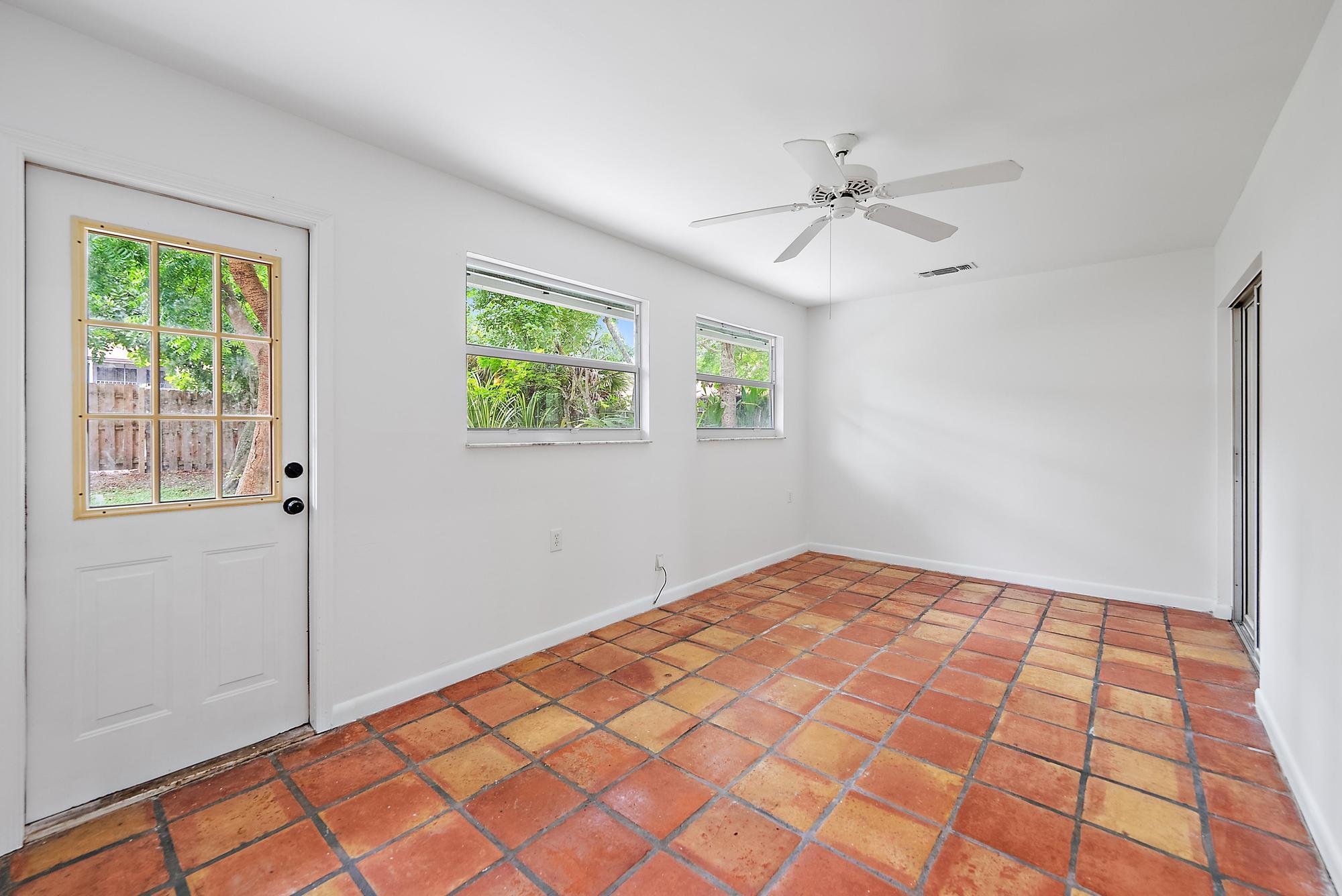 4628 Southeast Salvatori Road Stuart, FL 34997 - Photo 19 of 30 Porch