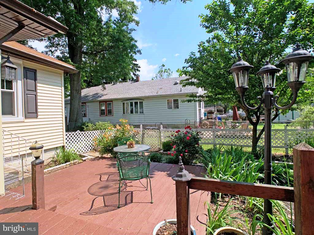 421 Woodland Avenue Morrisville, PA 19067 - Photo 27 of 30 Lower Deck