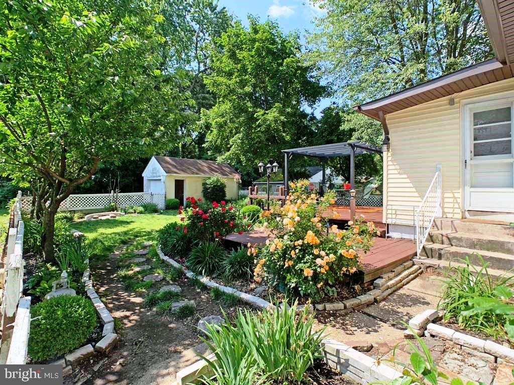 421 Woodland Avenue Morrisville, PA 19067 - Photo 29 of 30 Rear View