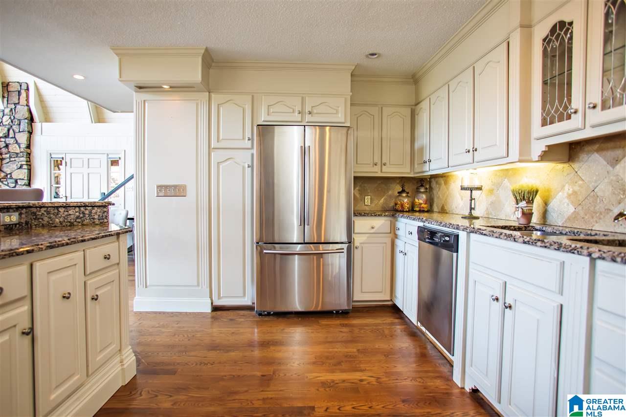 1738 Shades Crest Road Birmingham, AL 35216 - Photo 18 of 43