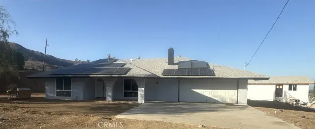 $900,000 | 21145 Kimes Lane, Perris, CA 92570