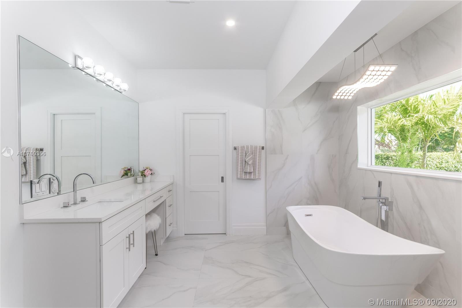 575 Sandpiper Way Boca Raton, FL 33431 - Photo 14 of 56