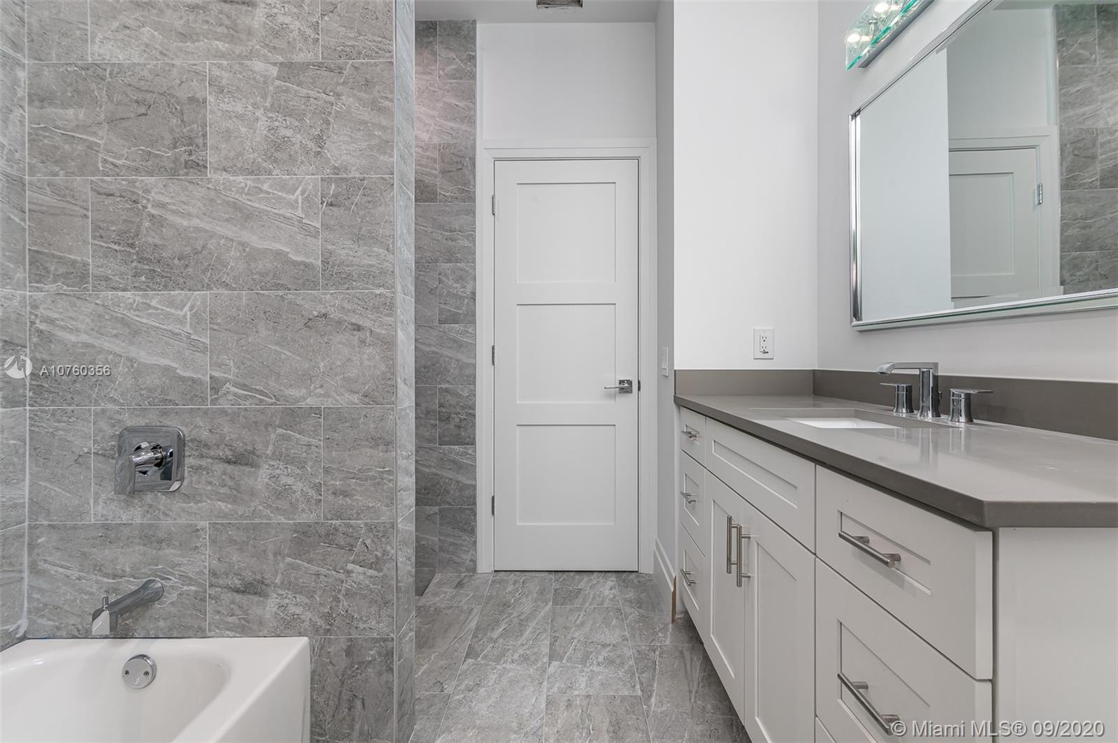 575 Sandpiper Way Boca Raton, FL 33431 - Photo 20 of 56