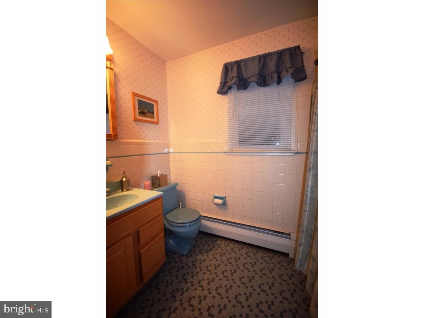 2804 Garwood Road Sicklerville, NJ 08081 - Photo 9 of 11