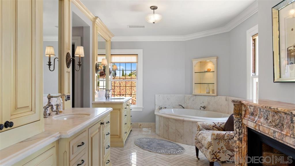 1043 Ocean Boulevard Coronado, CA 92118 - Photo 21 of 25