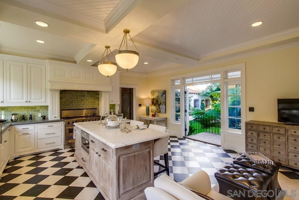 1043 Ocean Boulevard Coronado, CA 92118 - Photo 7 of 25