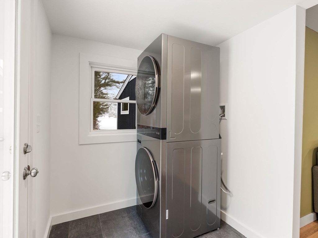 241 Mashapaug Road Holland, MA 01521 - Photo 9 of 24