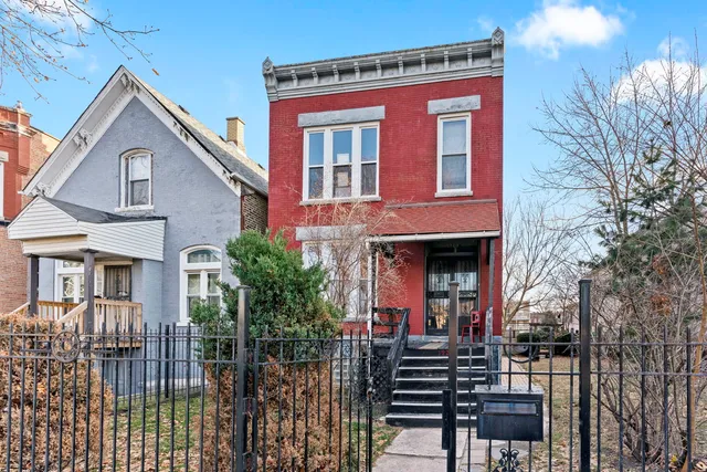 $1,450 | 1929 South Central Park Avenue, Unit 1, Chicago, IL 60623