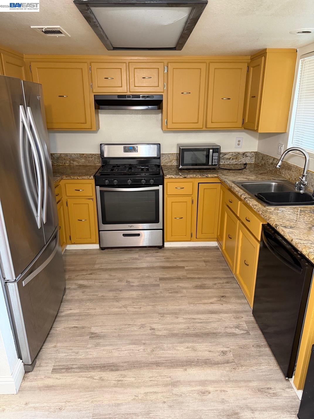 2113 Pyrenees Avenue Stockton, CA 95210 - Photo 15 of 26