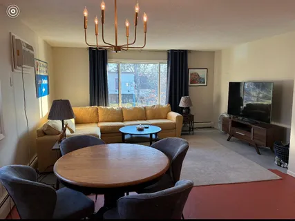 $179,990 | 3624 East 38th Street, Unit D, Minneapolis, MN 55406