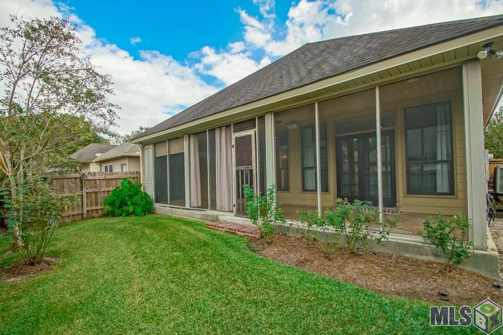 2461 Randy Drive Denham Springs, LA 70726 - Photo 31 of 36 Gallery Image 31