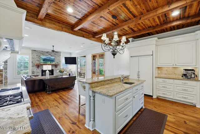 $1,200,000 | 145 Cedar Woods Cove, Madison, MS 39110