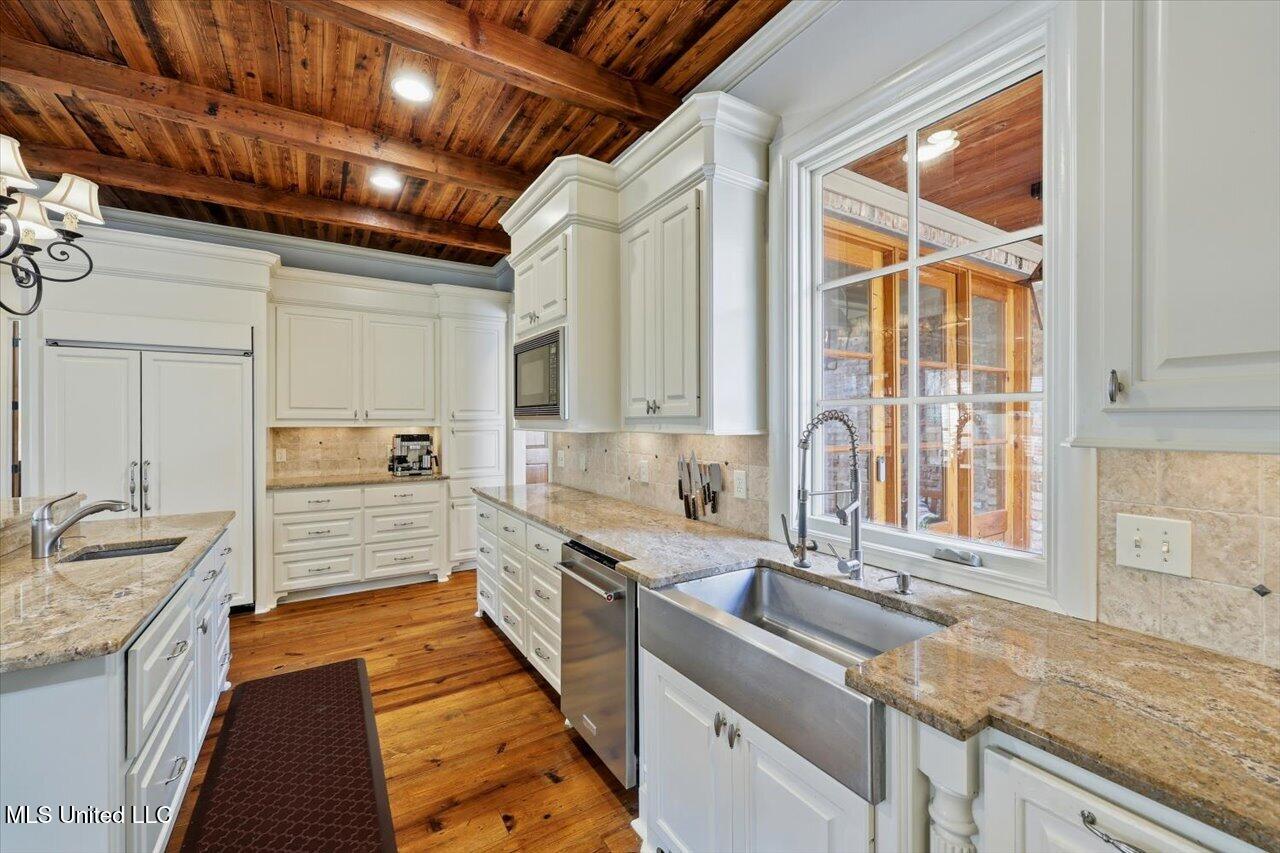 145 Cedar Woods Cove Madison, MS 39110 - Photo 21 of 113 021-145 Cedar Woods Cove _ Home Tours MS