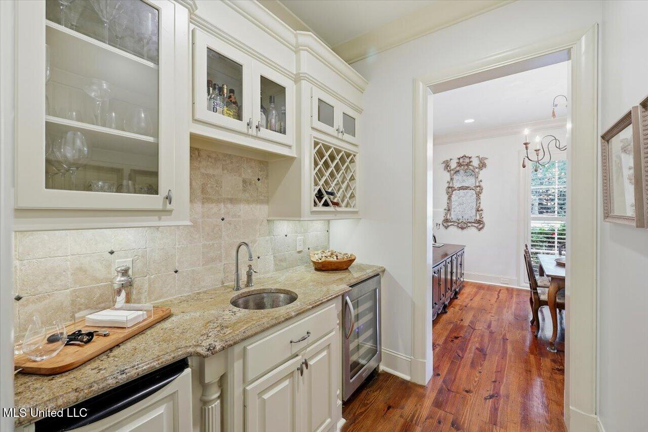 145 Cedar Woods Cove Madison, MS 39110 - Photo 22 of 113 022-145 Cedar Woods Cove _ Home Tours MS