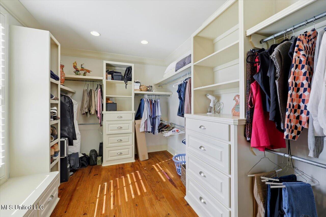 145 Cedar Woods Cove Madison, MS 39110 - Photo 41 of 113 041-145 Cedar Woods Cove _ Home Tours MS