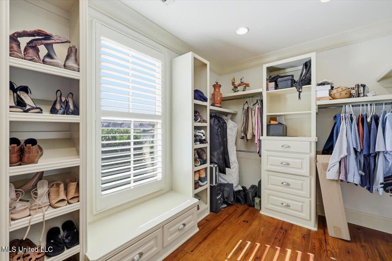 145 Cedar Woods Cove Madison, MS 39110 - Photo 42 of 113 042-145 Cedar Woods Cove _ Home Tours MS