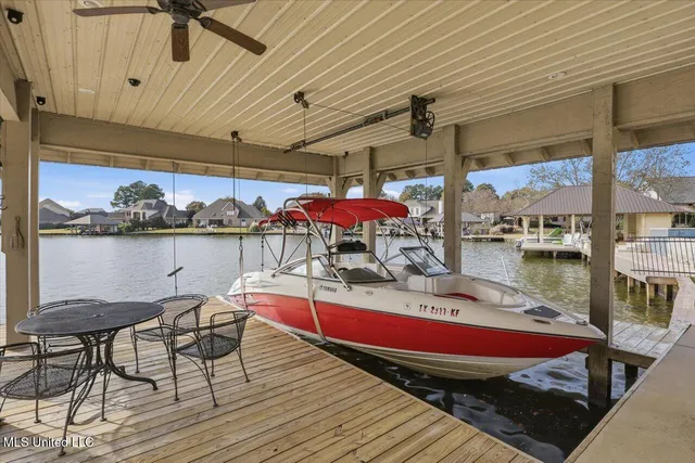 $1,200,000 | 145 Cedar Woods Cove, Madison, MS 39110