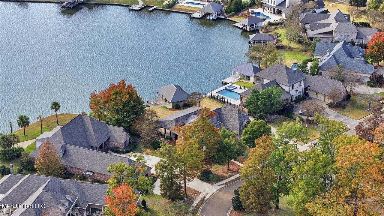 145 Cedar Woods Cove Madison, MS 39110 - Photo 85 of 113 085-145 Cedar Woods Cove _ Home Tours MS