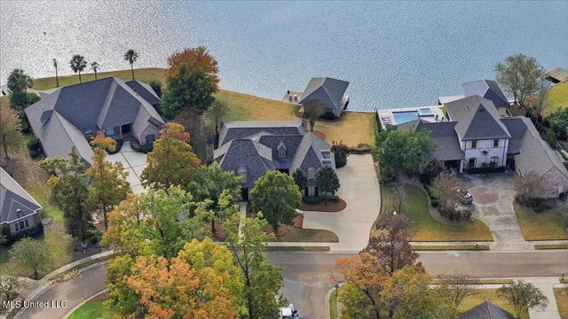 $1,200,000 | 145 Cedar Woods Cove, Madison, MS 39110
