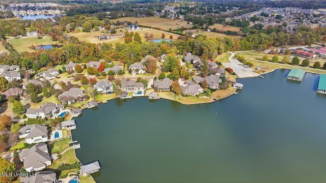 $1,200,000 | 145 Cedar Woods Cove, Madison, MS 39110