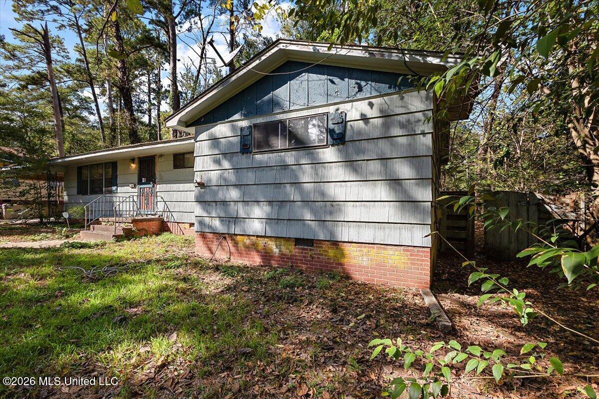 920 Sumac Avenue Jackson, MS 39204 - Photo 3 of 20 02-HTP_4543