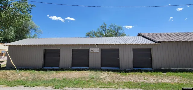 $495,000 | 104 Northeast River Street, Saratoga, WY 82331