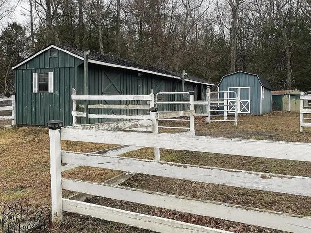 $895,000 | 62 Hungary Road, Granby, CT 06035