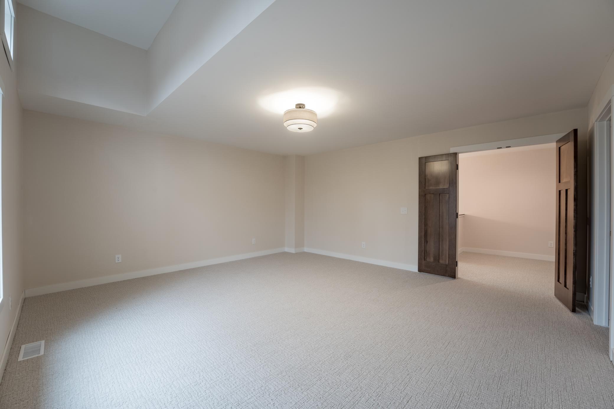 2116 65th Street East Inver Grove Heights, MN 55077 - Photo 25 of 37