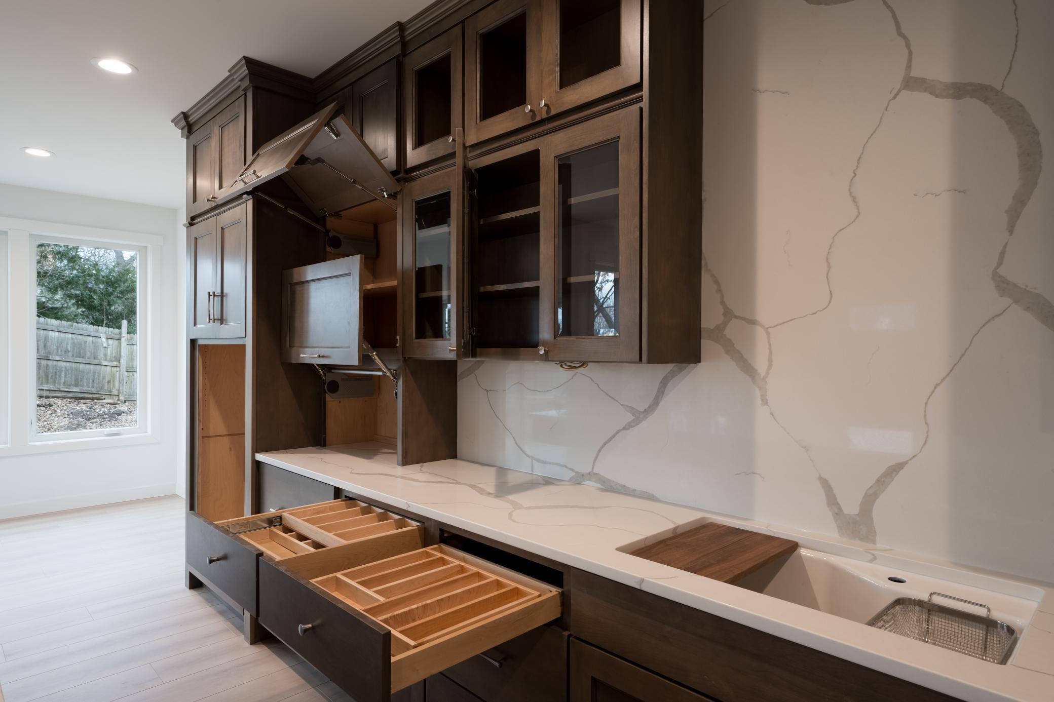 2116 65th Street East Inver Grove Heights, MN 55077 - Photo 8 of 37