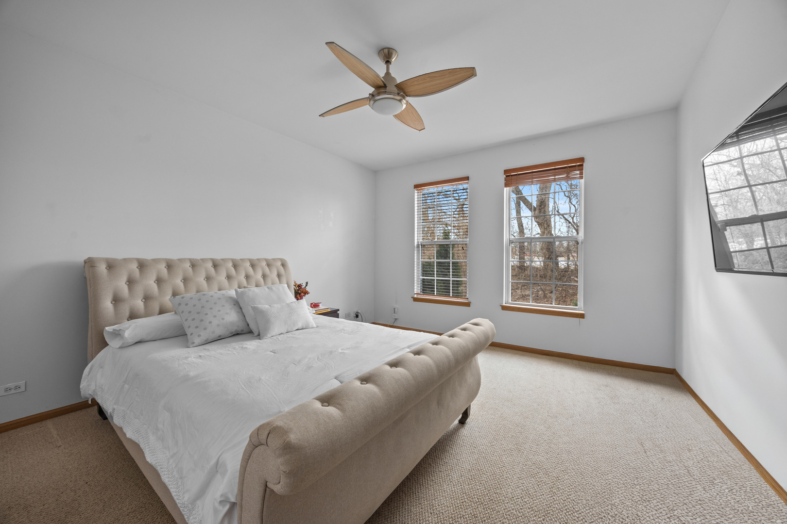 192 Brompton Lane, Unit B Sugar Grove, IL 60554 - Photo 8 of 24