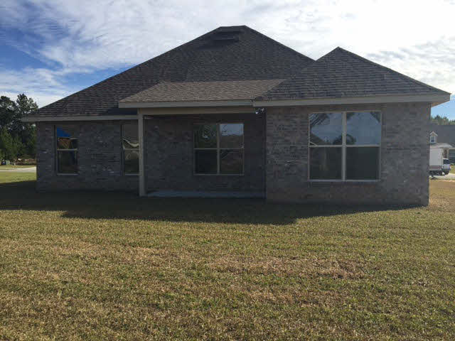 15143 Troon Drive Foley, AL 36535 - Photo 3 of 10 Spacious Back Yard