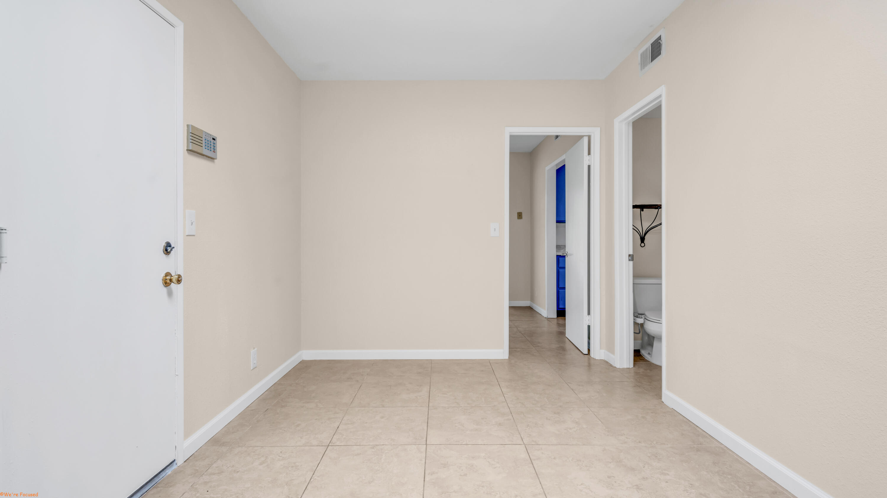 2272 North Starr Road Palm Springs, CA 92262 - Photo 16 of 38 a view of an empty room