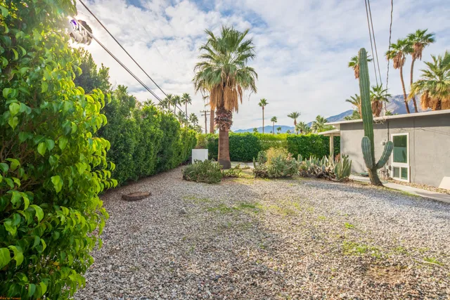 $949,000 | 2272 North Starr Road, Palm Springs, CA 92262