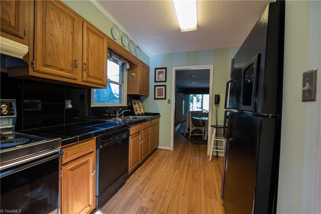 2415 Riverside Drive Lexington, NC 27292 - Photo 12 of 33 Gallery Image 12