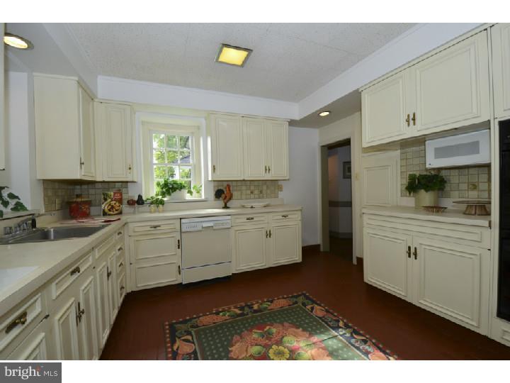 2430 Pikeland Road Chester Springs, PA 19425 - Photo 12 of 25 Kitchen