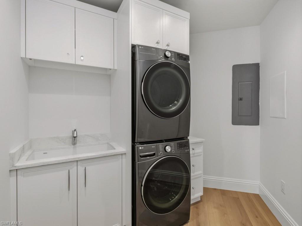 705 10th Street South, Unit 202 Naples, FL 34102 - Photo 33 of 47