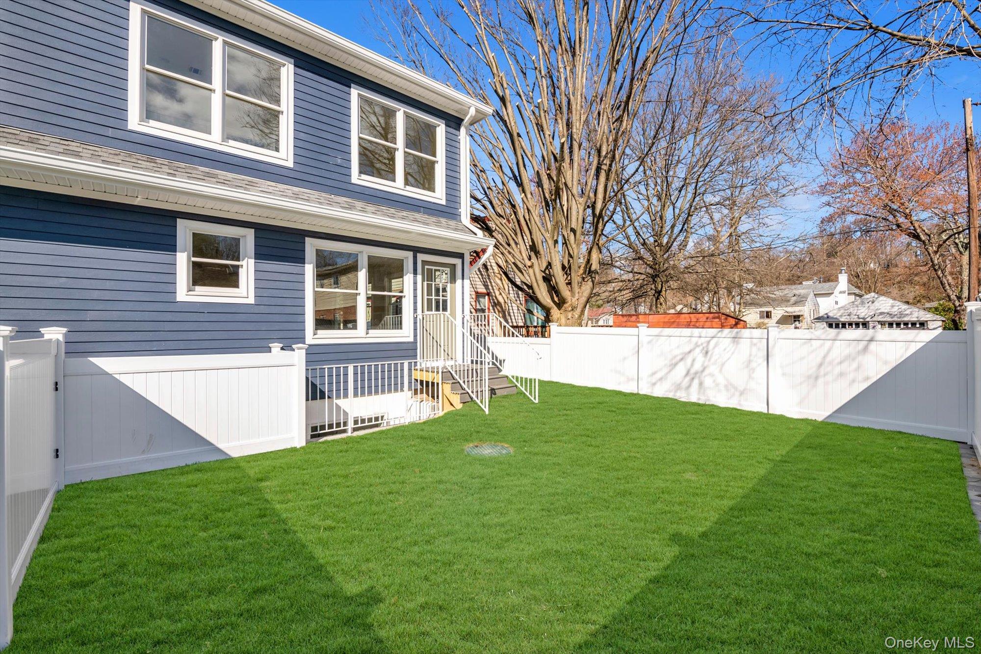 68 Edgewood Road, Unit B Port Washington, NY 11050 - Photo 22 of 22