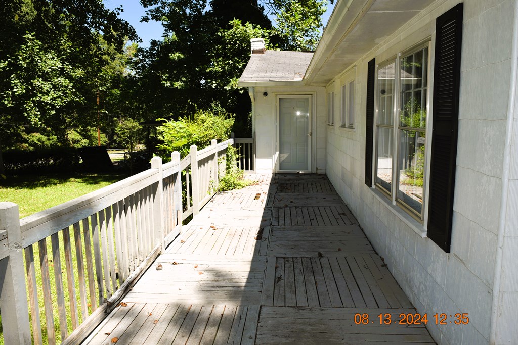 511 Chafin Drive Manchester, GA 31816 - Photo 12 of 16 a view of balcony with wooden floor