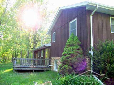 4765 Obrien Road Vassar, MI 48768 - Photo 4 of 11 20033725-3.JPG