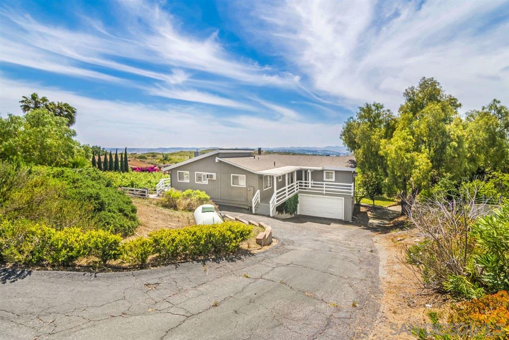4559 Sleeping Indian Road Fallbrook, CA 92028 - Photo 9 of 25