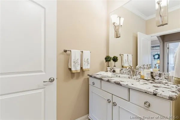$519,900 | 102 Victoria Drive, Jeffersonville, IN 47130