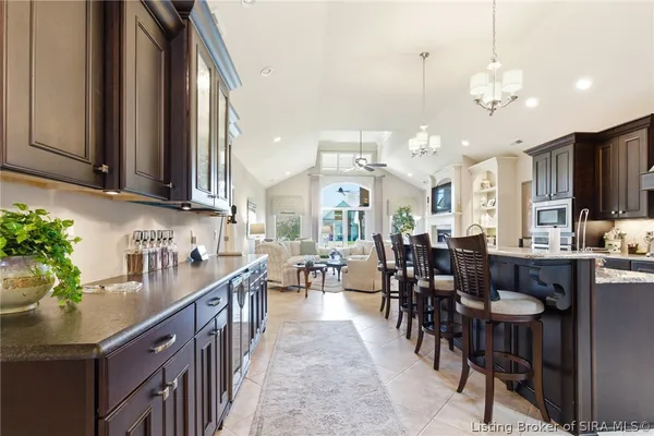 $519,900 | 102 Victoria Drive, Jeffersonville, IN 47130